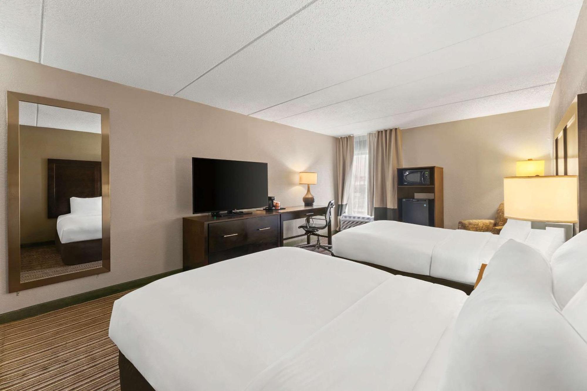 Comfort Inn Lehigh Valley West Fogelsville Zewnętrze zdjęcie